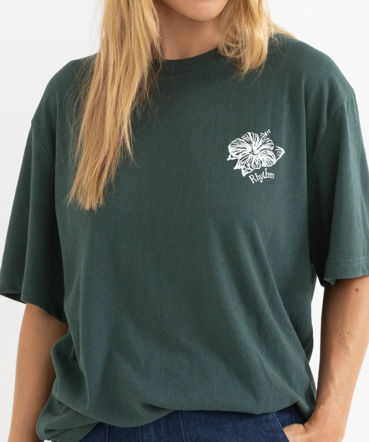 1025W-PT05-SURFRIDEROVERSIZEDT-SHIRT-FOREST-1_1800x1800_b0377637-ab0c-469f-a6e5-2d6624e8c246.webp