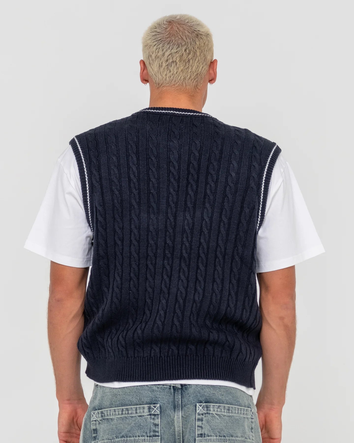 RUSTY NEFF - V RIBBED CABLE KNIT VEST