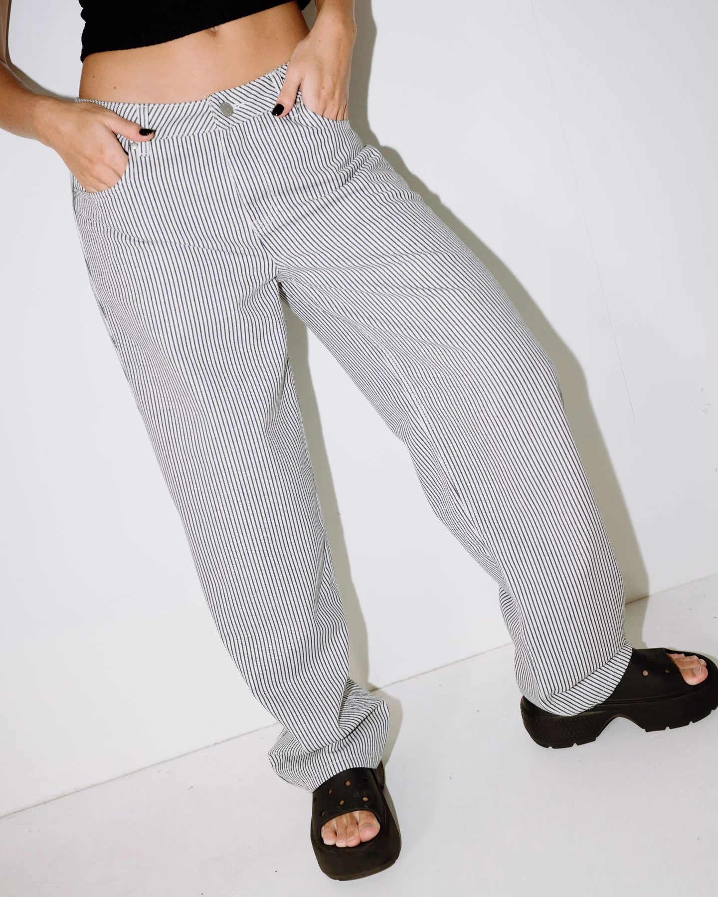 RUSTY WORLDWIDE LOW RISE PANT