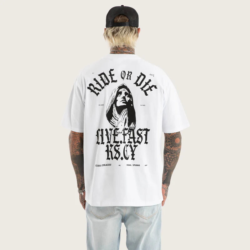 KSCY SAINT BOX FIT TEE