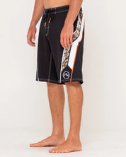 RUSTY CHOPPER TREED 22" PRINTED BOARDSHORT
