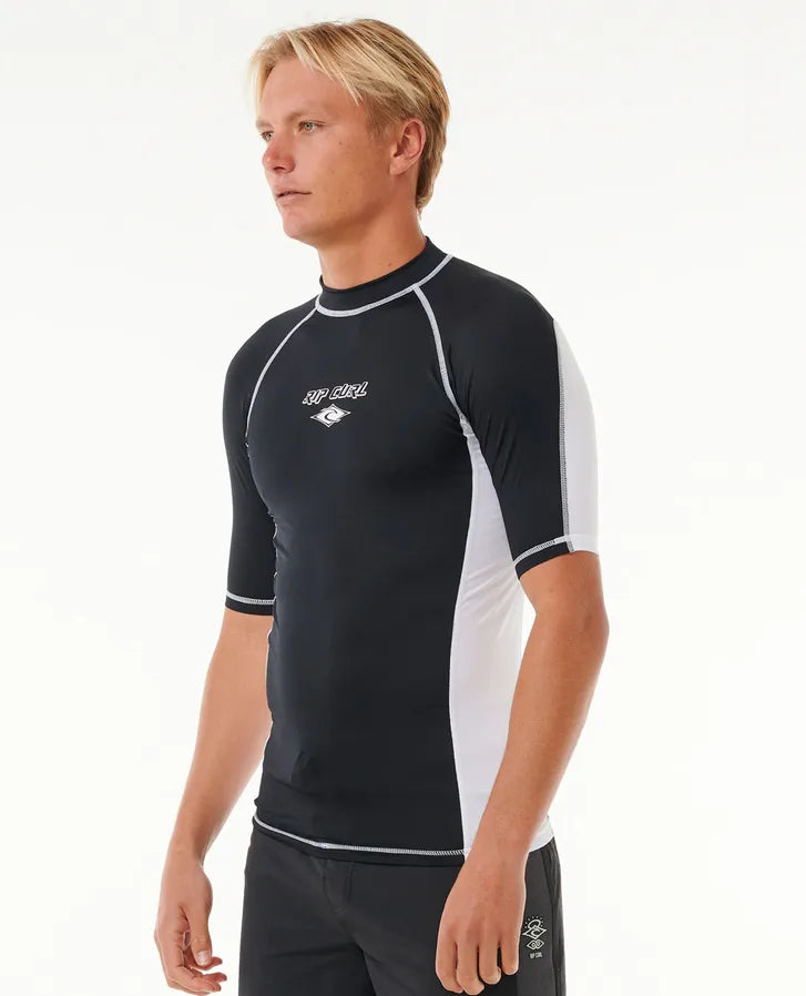 RIPCURL FADE OUT UPF SHORT SLEEVE RASH VEST