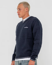 RUSTY VENOM VEE NECK KNITTED CREW