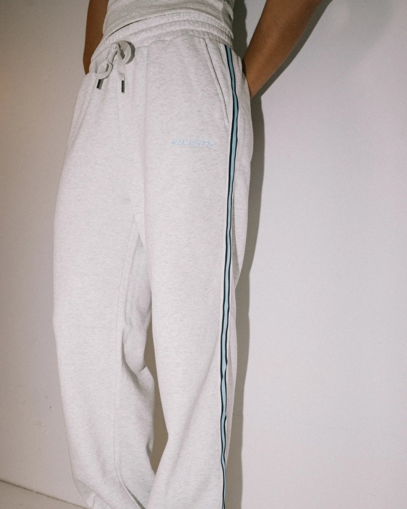 RUSTY FLIP MOMMY RELAXO LOW RISE TRACK PANT
