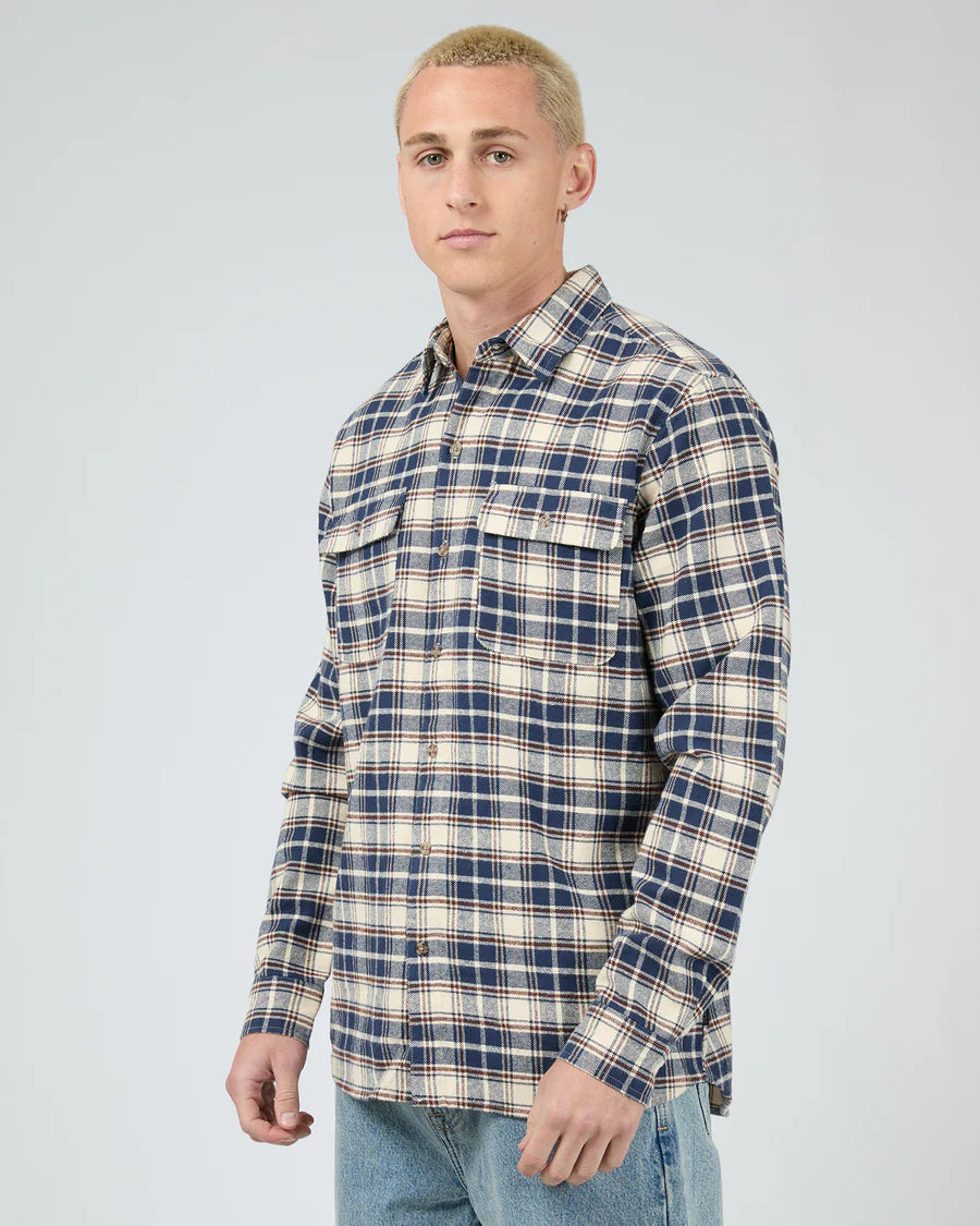 SILENT THEORY SLACKER SHIRT