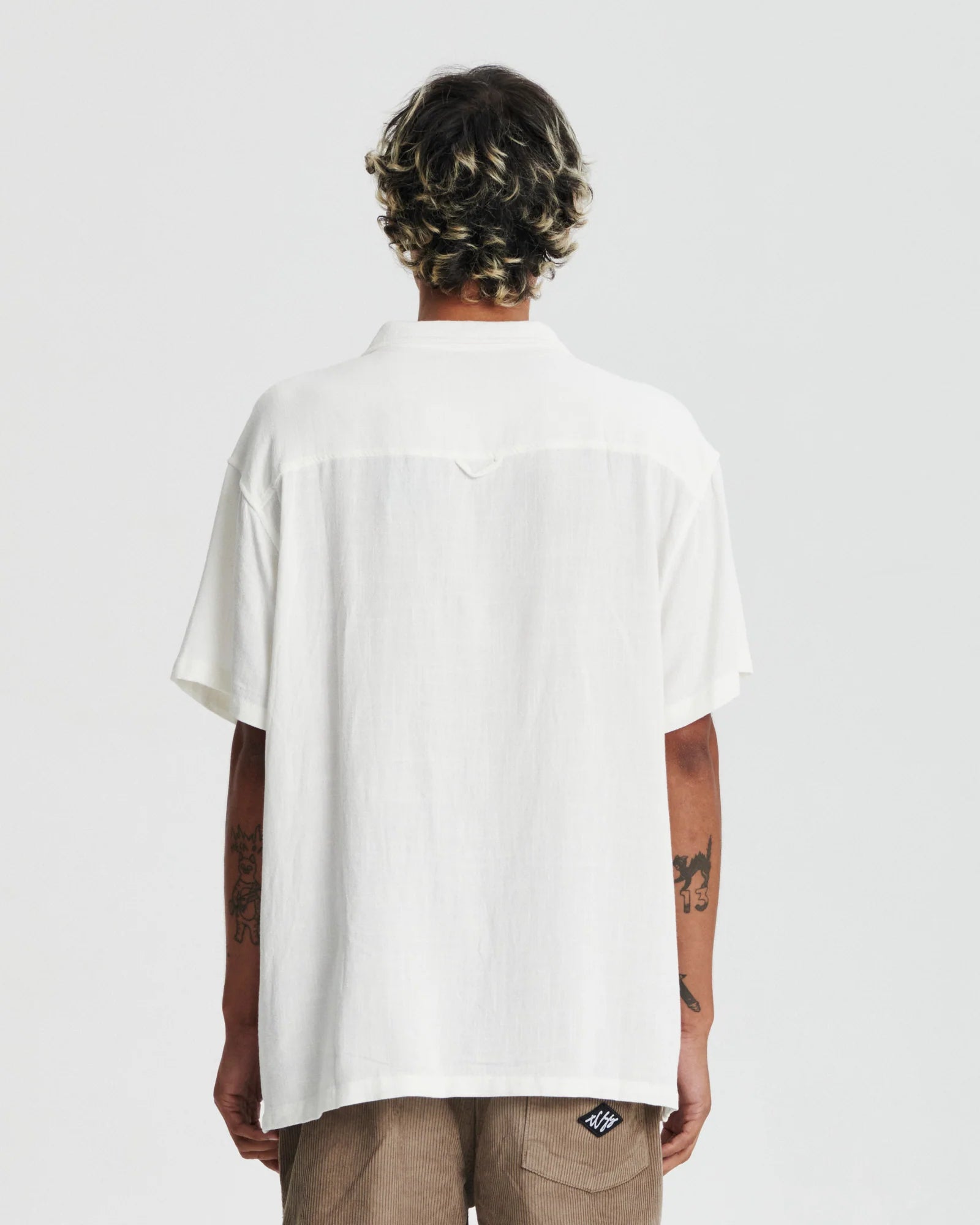 TCSS ERNIE SS RESORT SHIRT VINTAGE WHITE