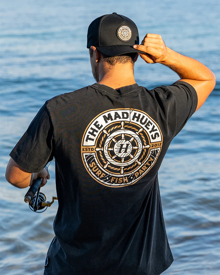 HUEYS SHIP WHEEL TEE