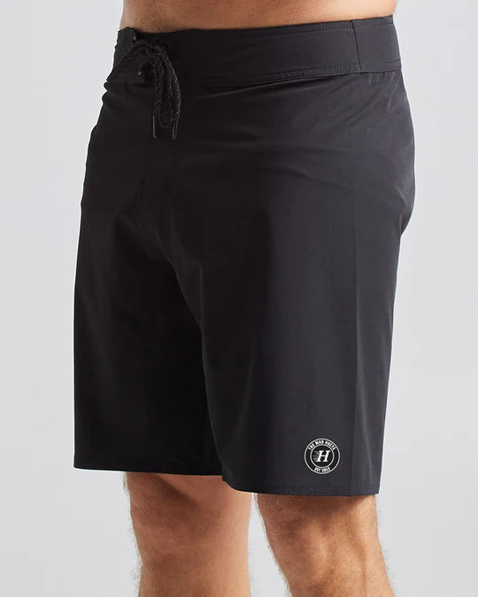 THE MAD HUEYS LIFE BOARDSHORT 19"