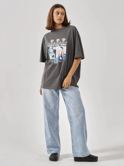 THRILLS UNLOCK YOUR MIND OVERSIZED TEE