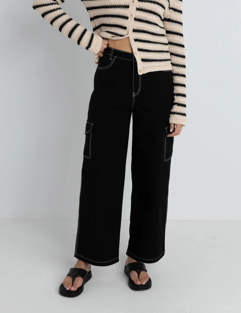 25_20ce7493-291f-4ab9-91b9-13d6438cf542.webp