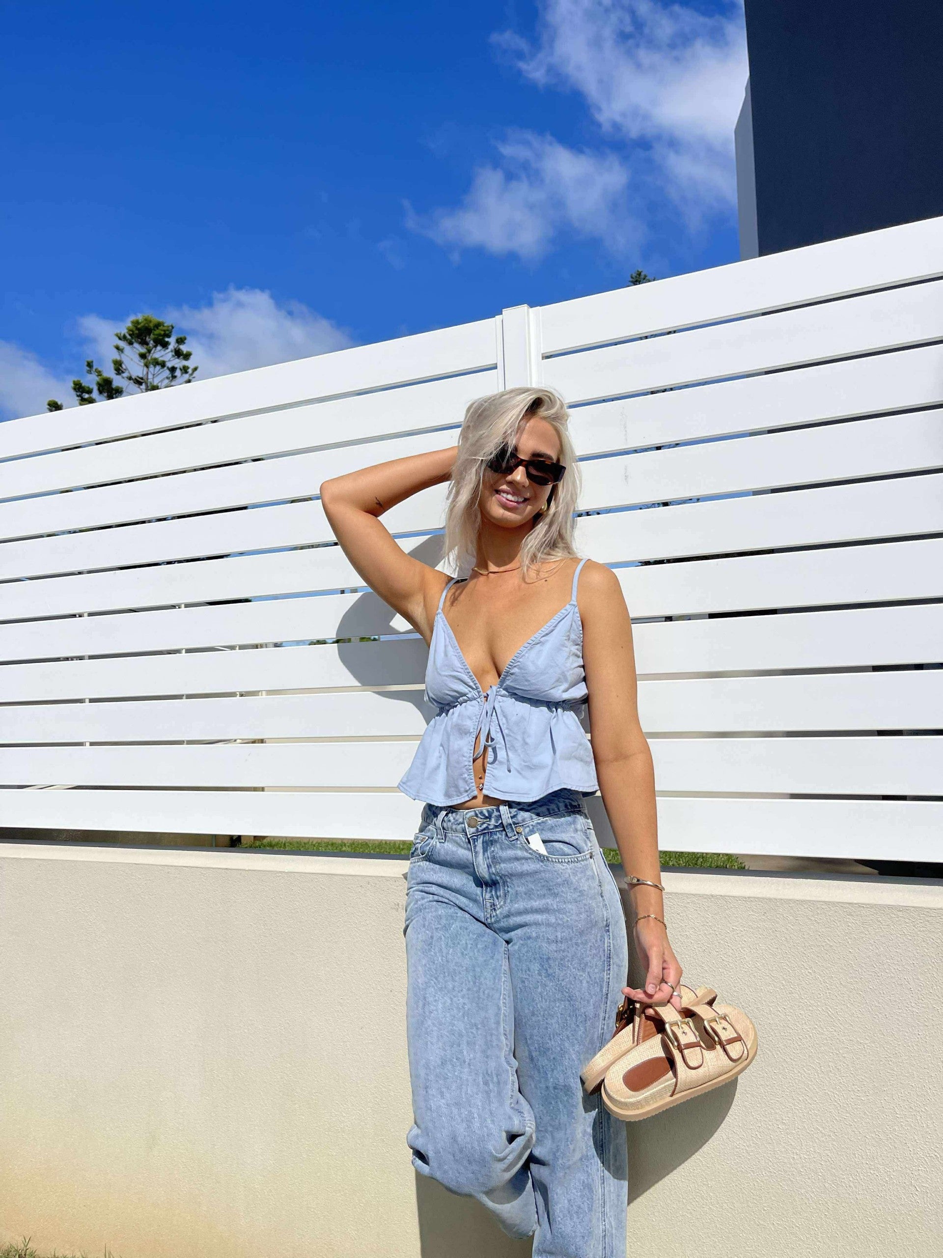 RHYTHM RUFFLE TOP