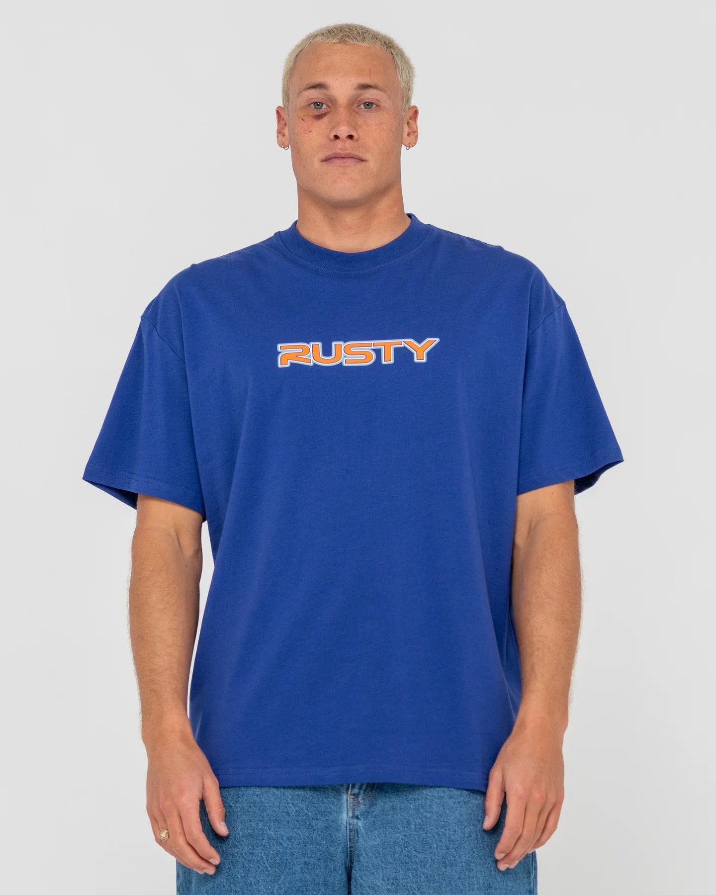 RUSTY YOU KNOW GRAPHIC TEE