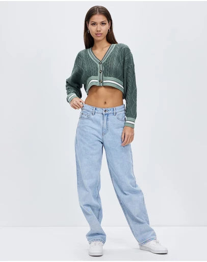 2_931d0be8-2512-409f-ac79-56387f0af312.webp