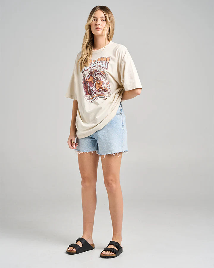 HUEYS SURF AND TURF WOMENS OVERSIZED TEE