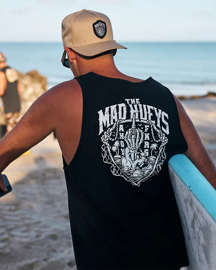 MAD HUEYS PORT SIDE AHOY FKRS TANK