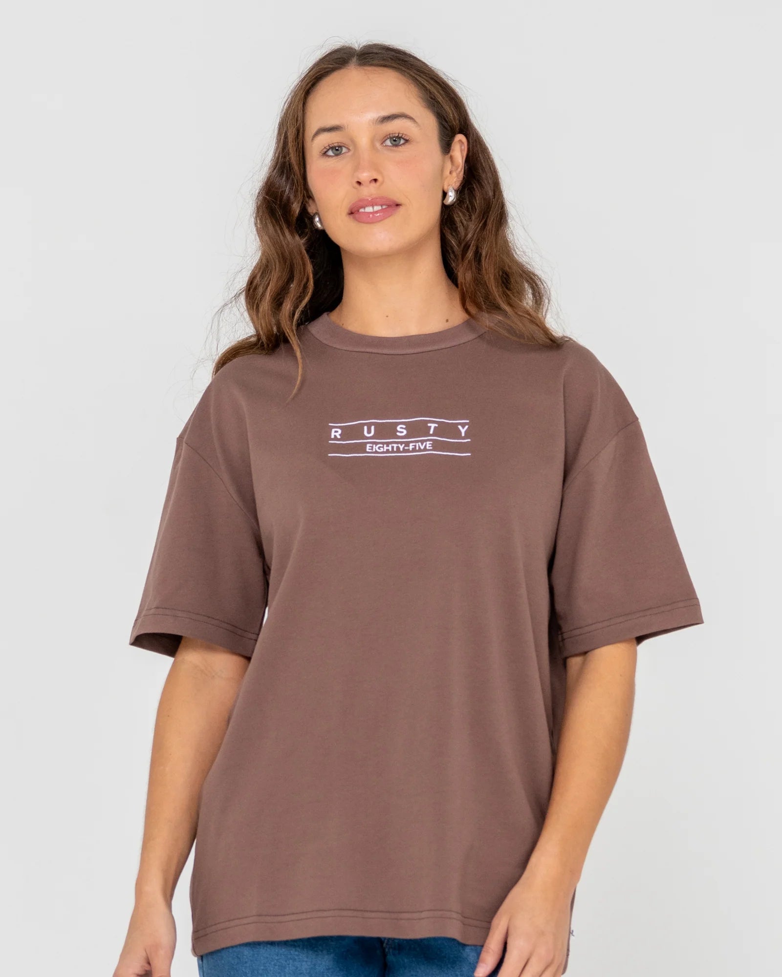 RUSTY ESSENTIALS OVERSIZED TEE