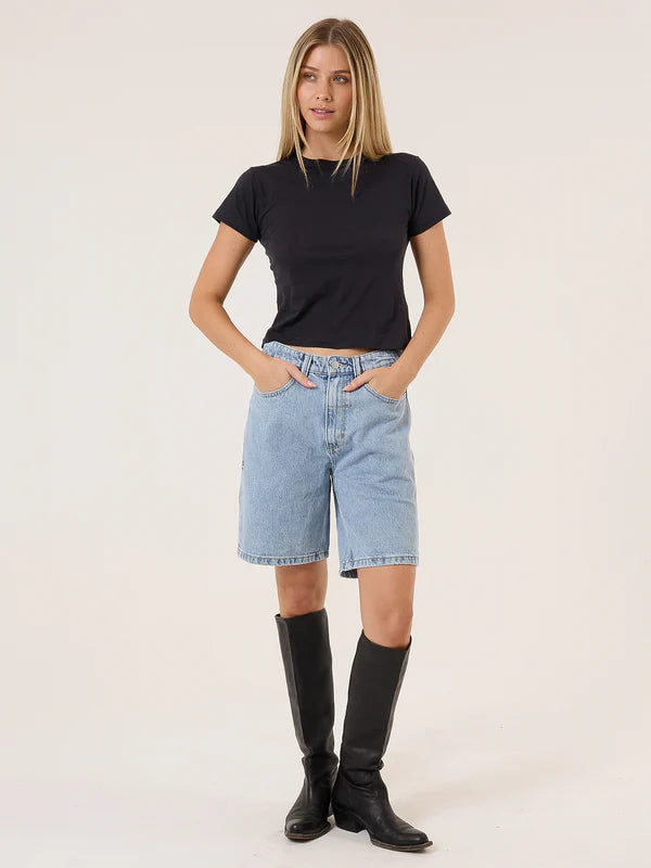 THRILLS REAGAN HOME ADVANTAGE SLOUCH EMBRO SHORT