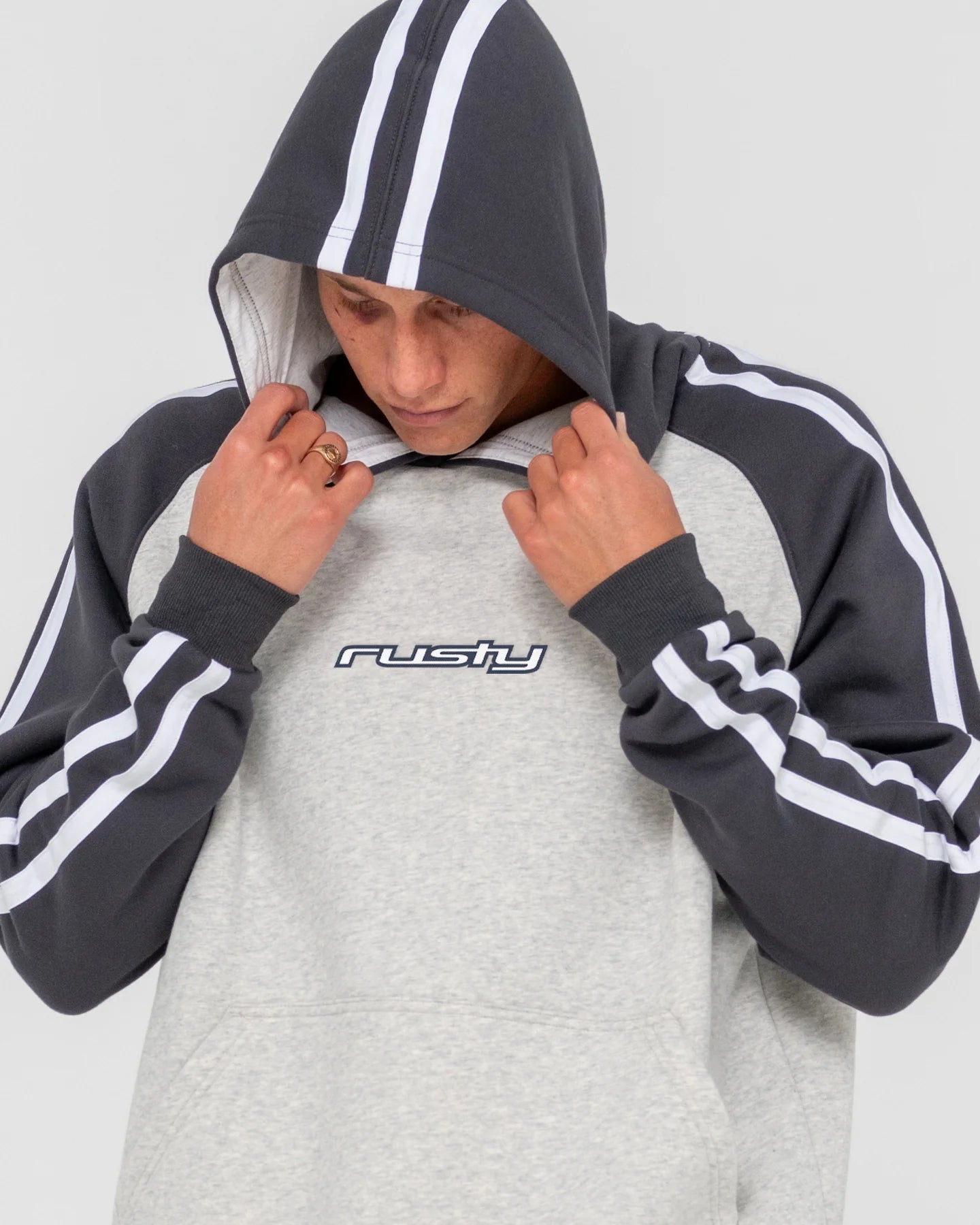 RUSTY DENNY RAGLAN HOODED FLEECE