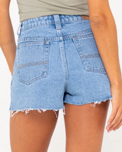 PENNY KICK FLARE DENIM SHORT