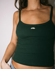 RUSTY HERITAGE RIBBED CROP TANK GREEN GABLES