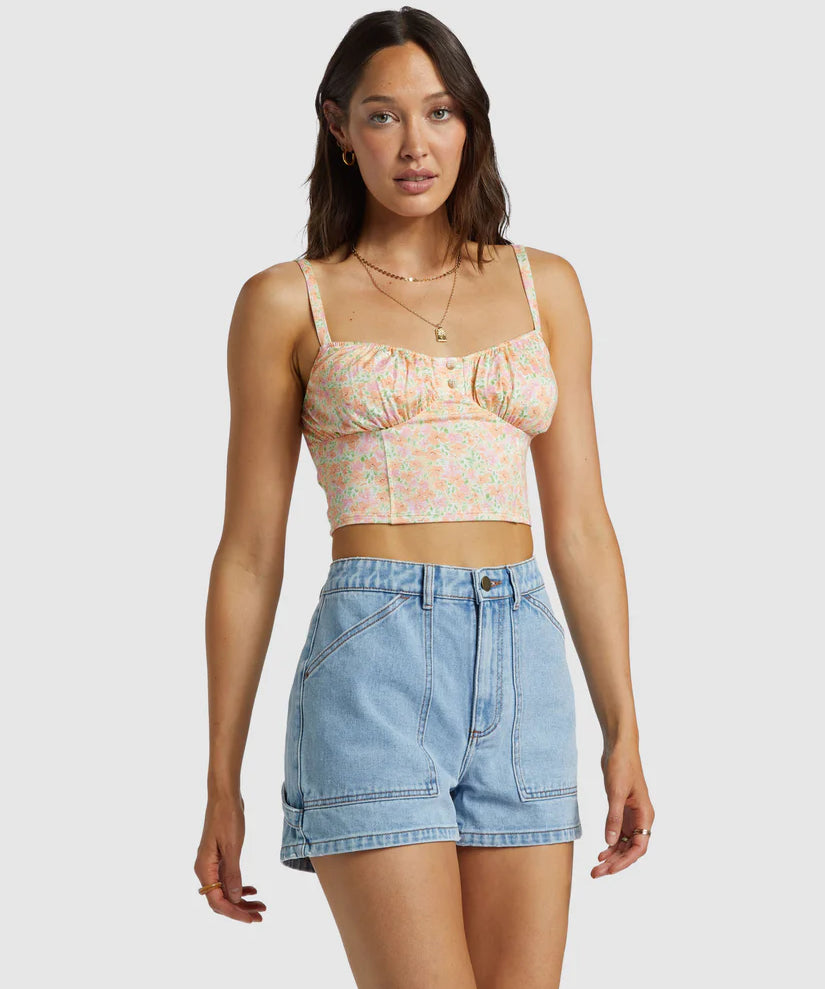50_4a461553-acf2-4a63-ad22-b91f1877e67f.webp