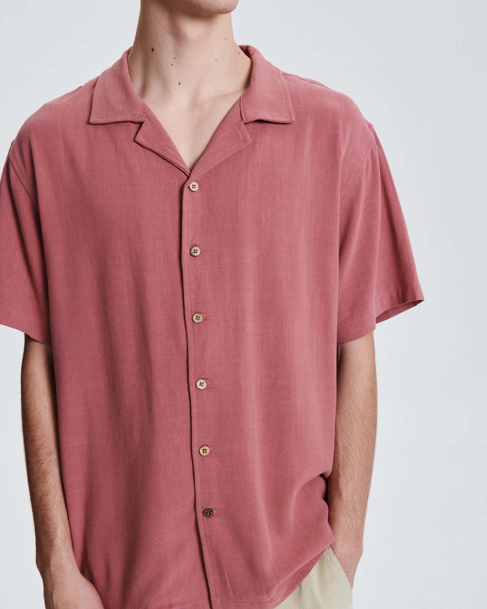 TCSS ERNIE RESORT SHIRT MERLOT