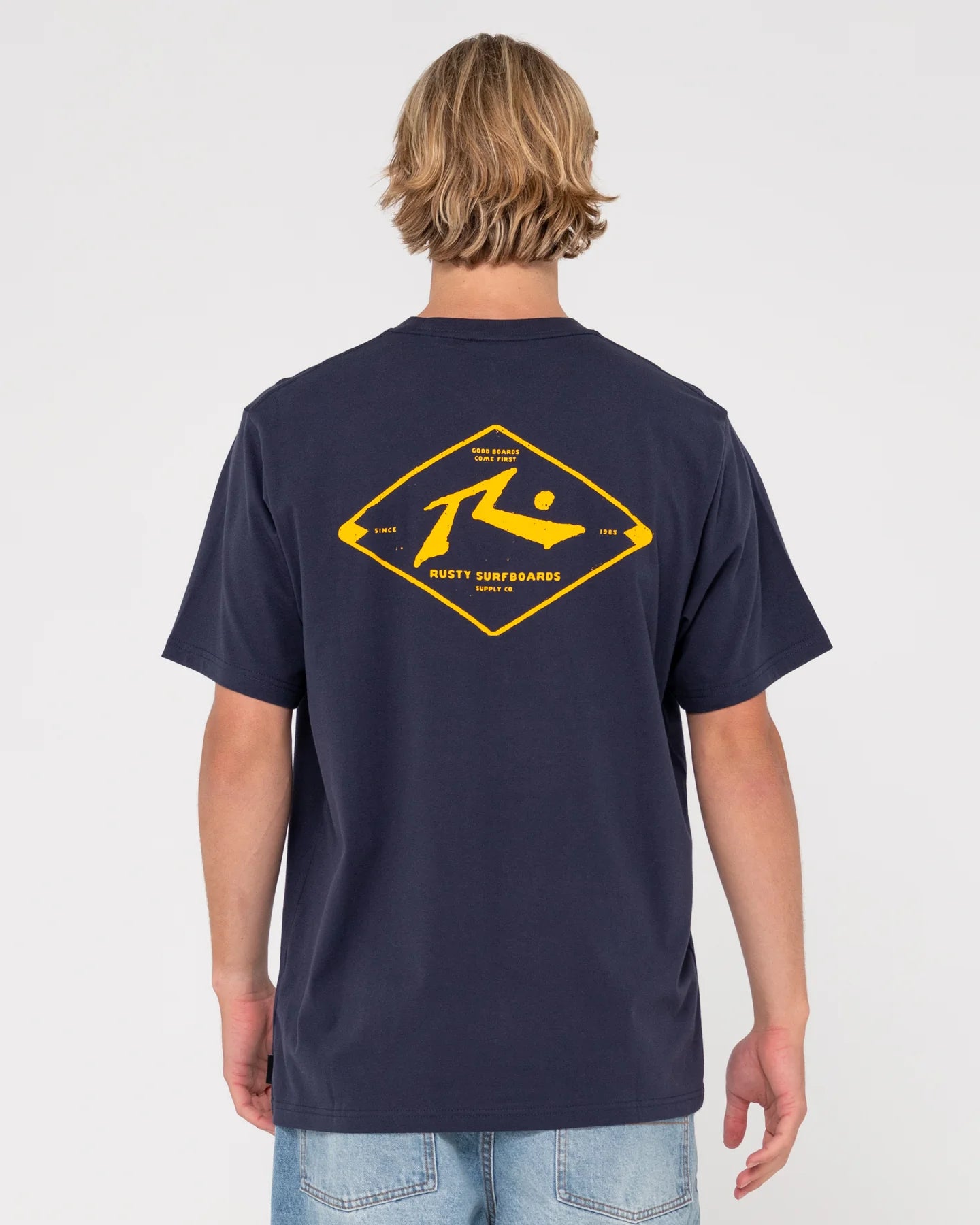 RUSTY WULL WOLUME GRAPHIC TEE NAVY