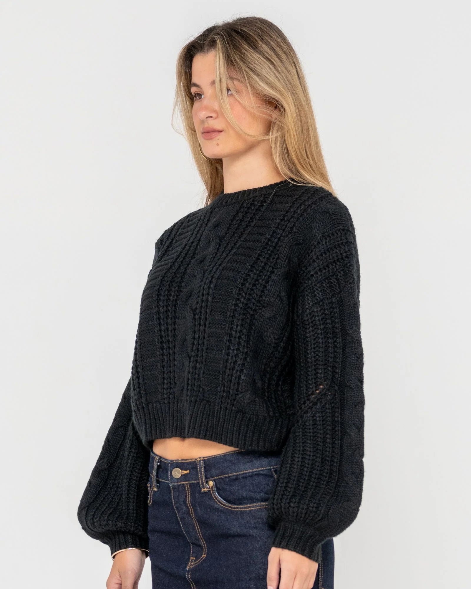 FOLKTALE CROP CHUNKY KNIT BLACK