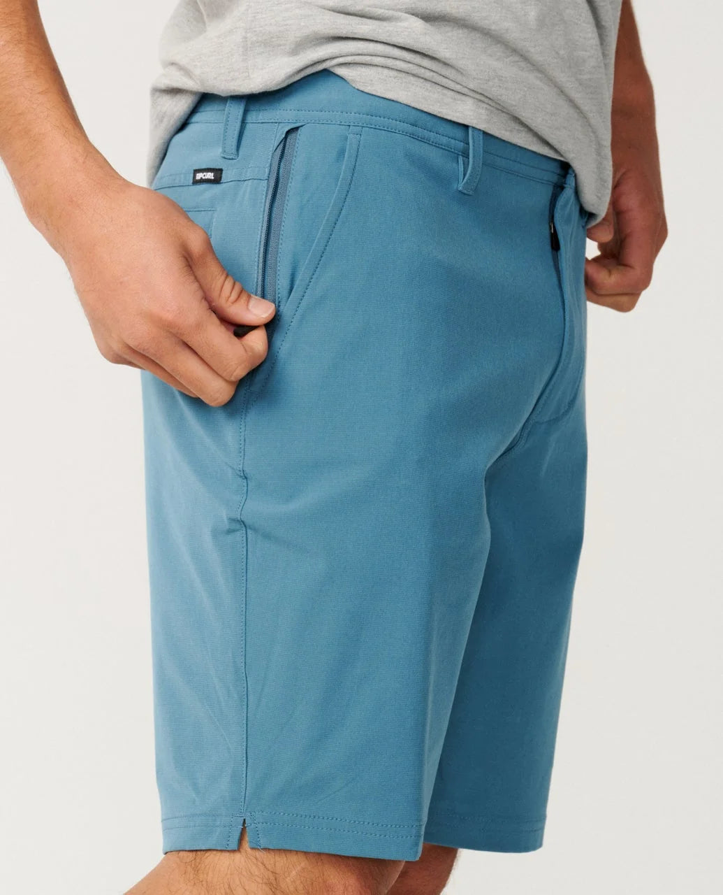 RIP CURL PHASE NINETEEN 19" BOARDWALK SHORT – BLUE ROCK