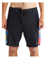 QUIKSILVER SURFSILK ARCH 18