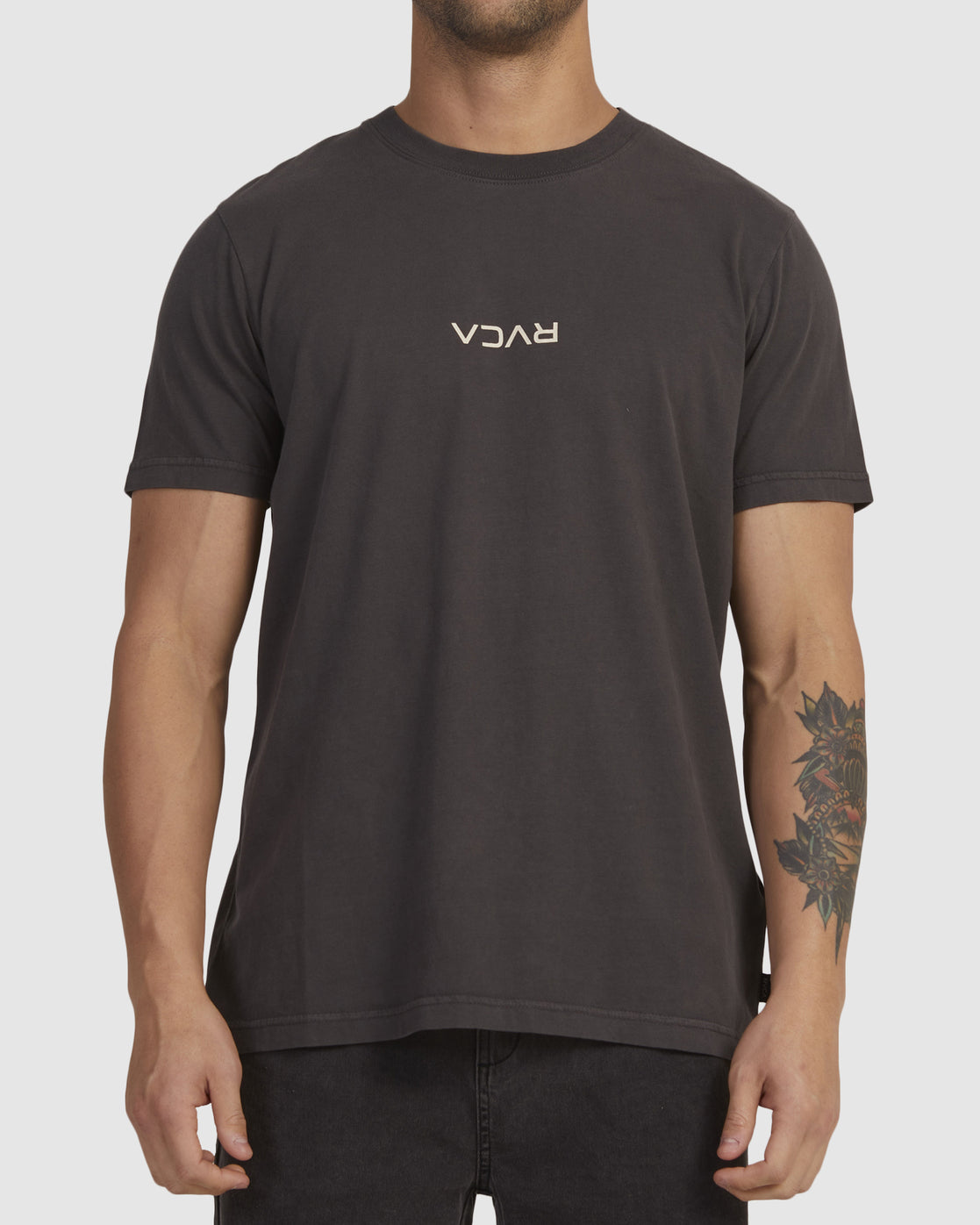 RVCA MINI FLIPPED TEE WASHED BLACK