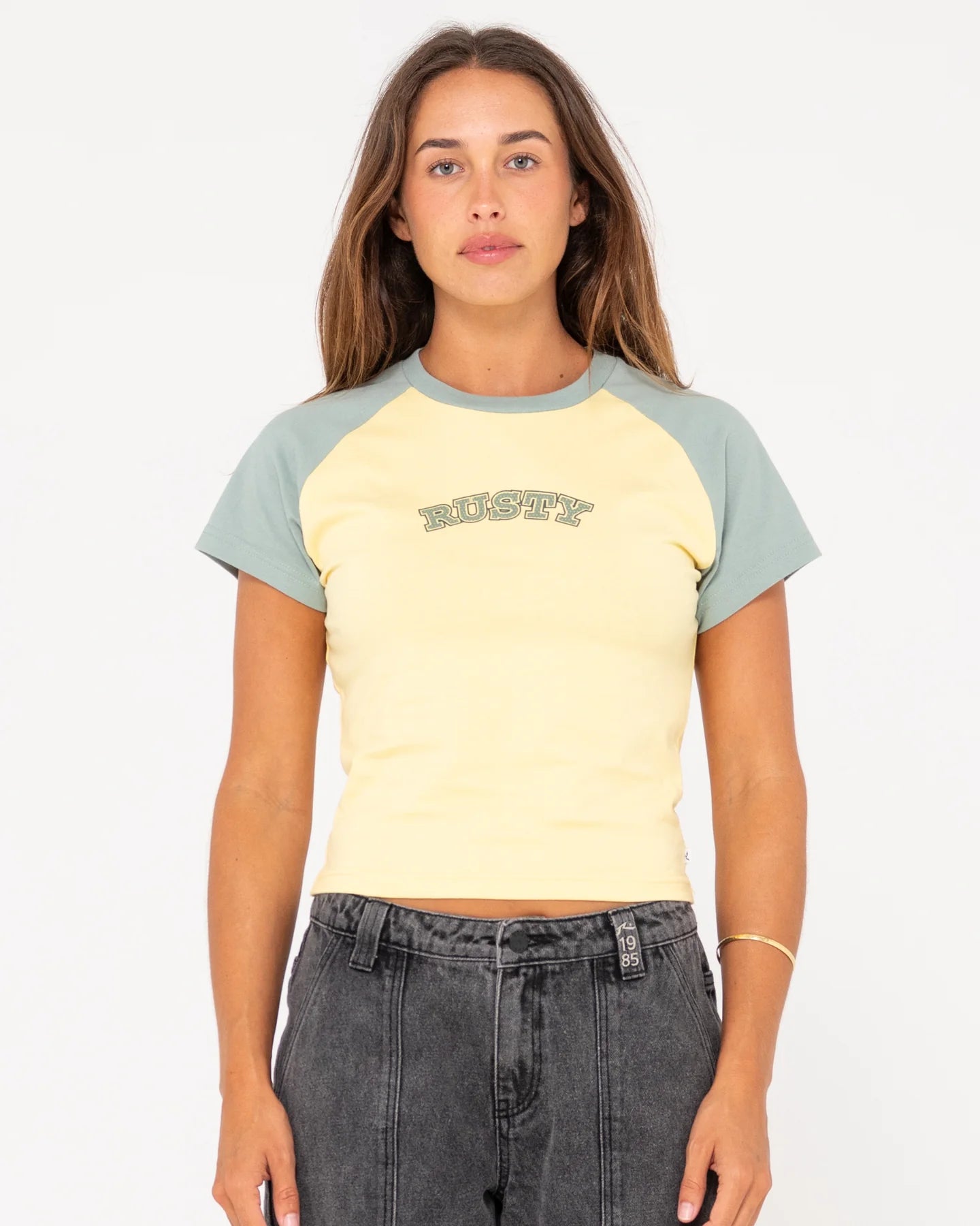 RUSTY MID TERM RAGLAN SHORT SLEEVE SKIMMER TEE