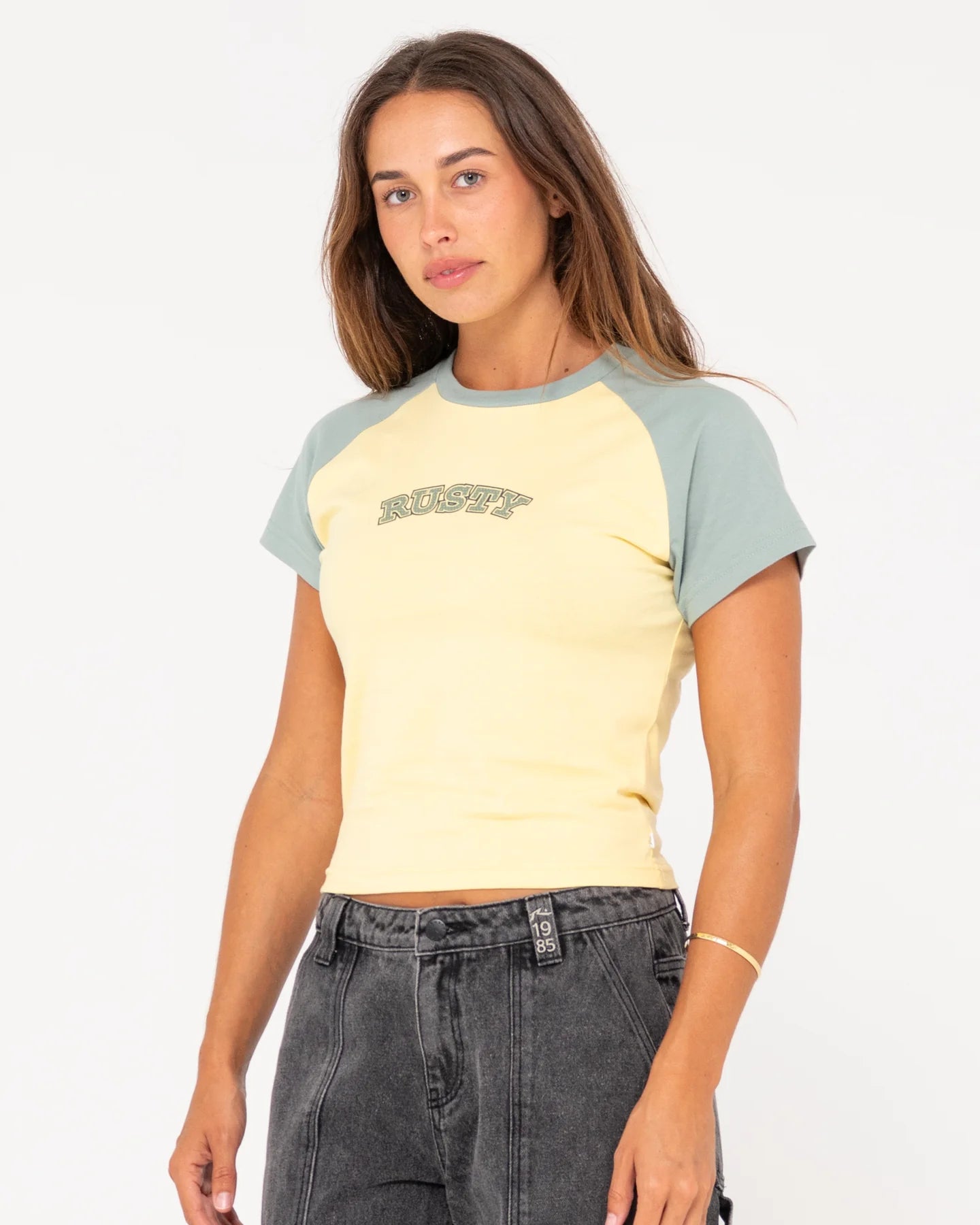 RUSTY MID TERM RAGLAN SHORT SLEEVE SKIMMER TEE