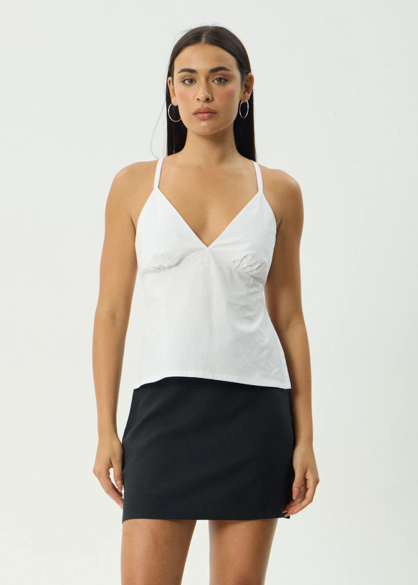 AFENDS ANNALISE STRAPPY TOP – ORGANIC COTTON V-NECK CROP WITH CROSSOVER BACK