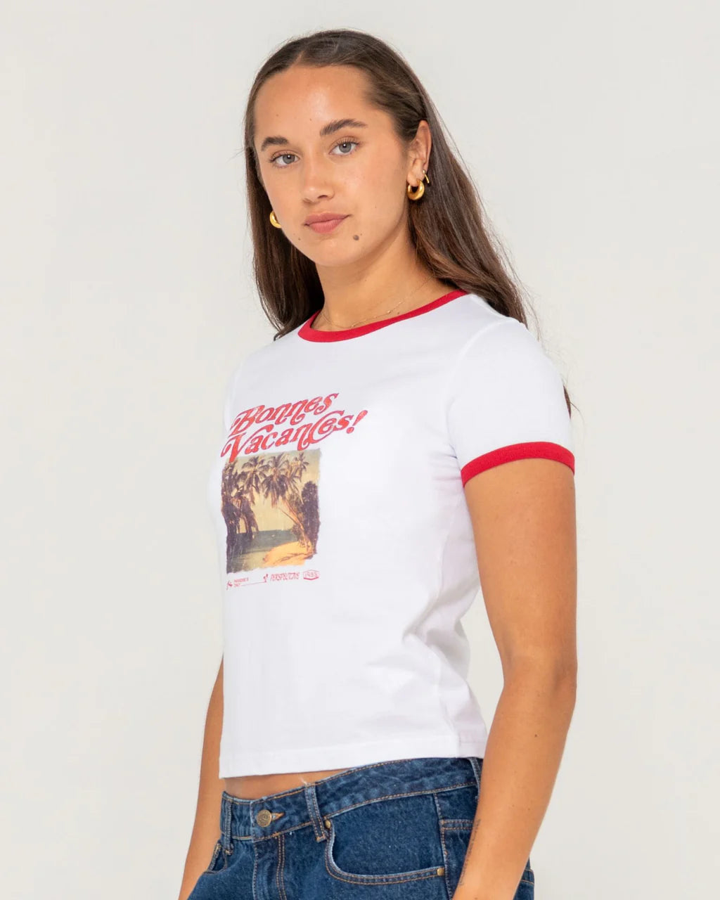 RUSTY BONNES VACANCES RINGER BABY TEE
