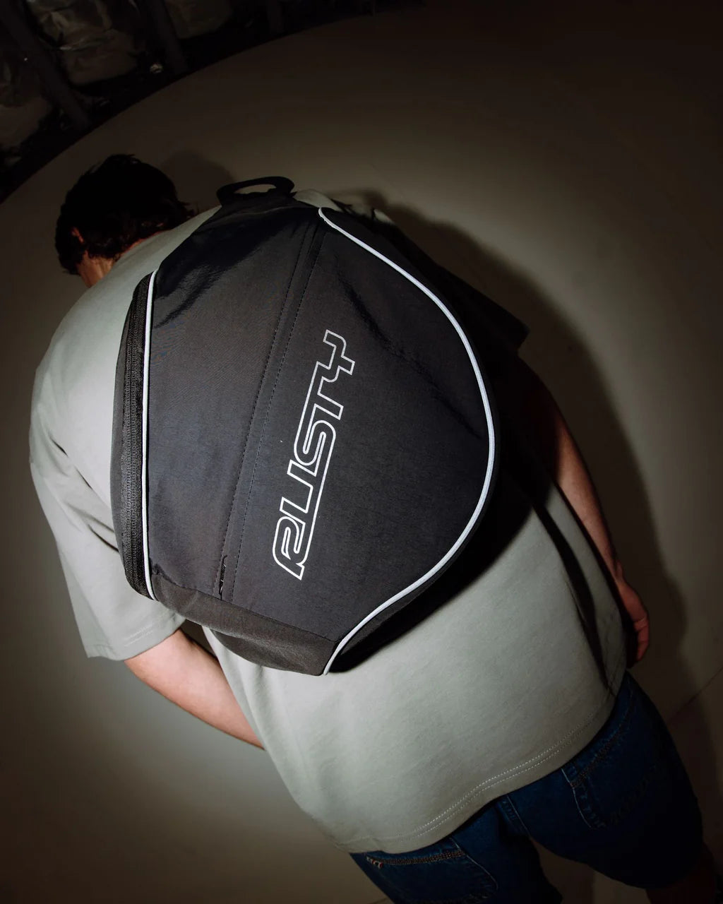 RUSTY FIXIE SLING BAG