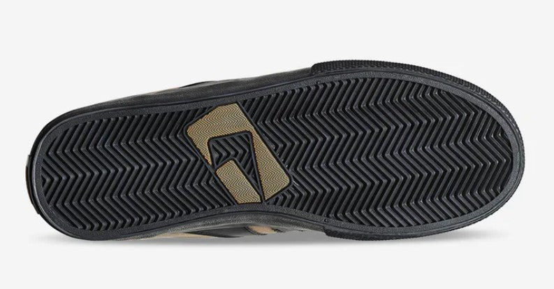 GLOBE ENCORE-2 SKATE SHOE SUEDE RETRO VULC STYLE DURABLE EVERYDAY SNEAKER DESERT/BLACK