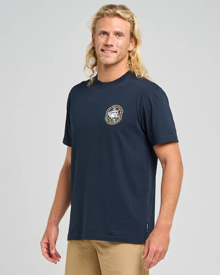 MAD HUEYS HOOKED CUDA TEE