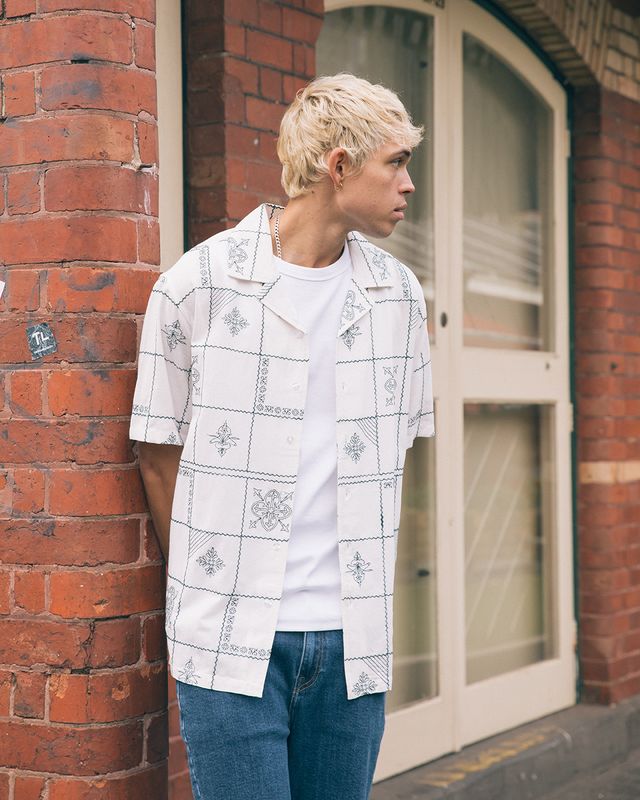 SILENT THEORY ICON SHIRT