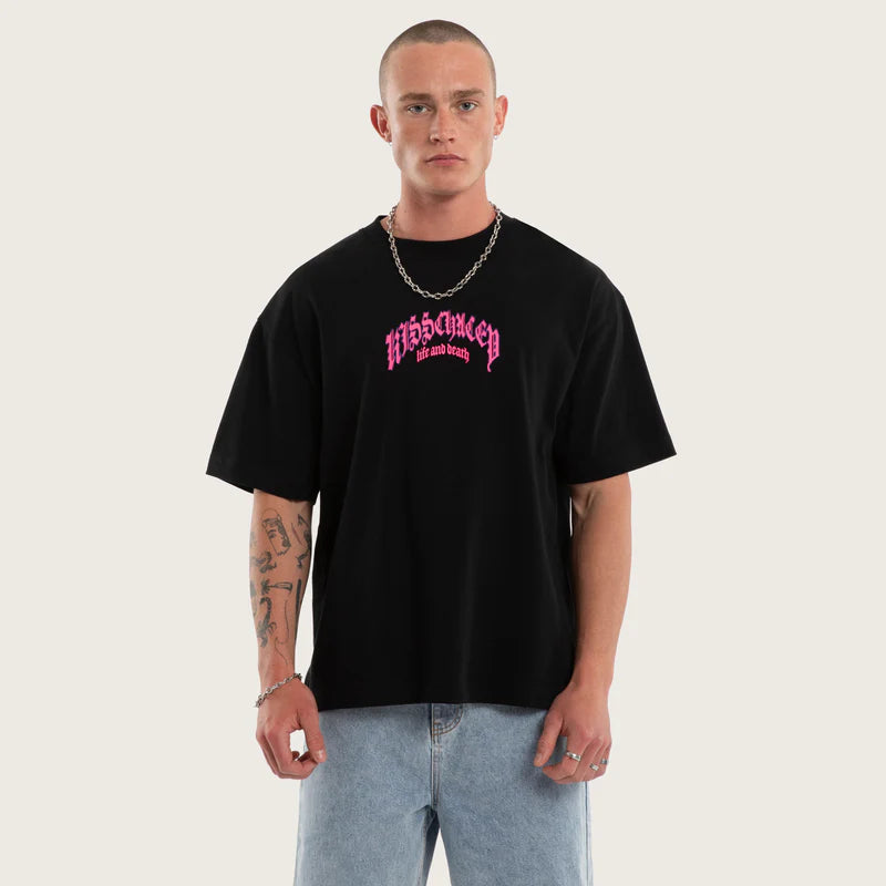 KSCY SHIELD STREET TEE BOXY CROPPED HEAVYWEIGHT GRAPHIC RELAXED STREETWEAR JET BLACK