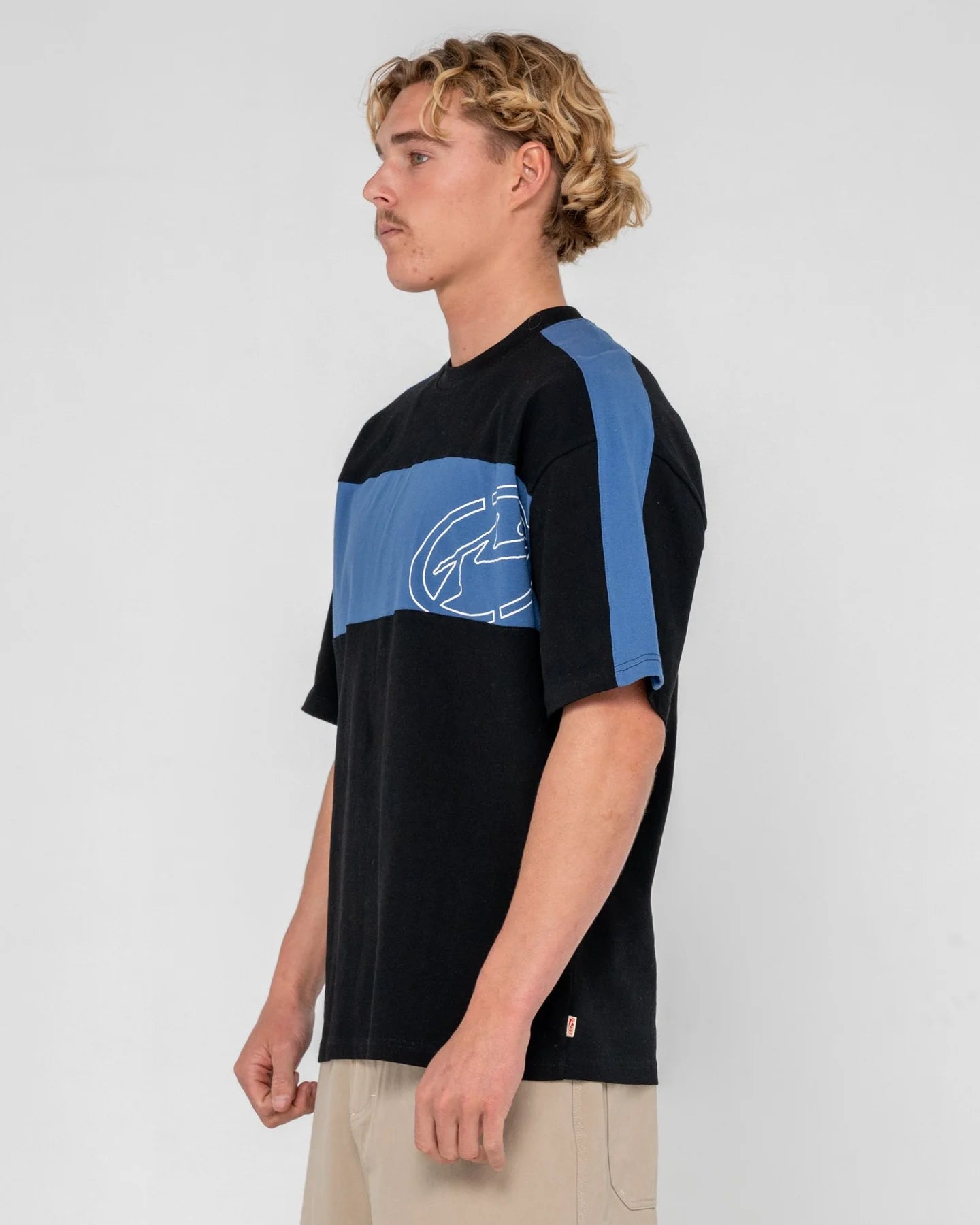 RUSTY KILL SWITCH GRAPHIC TEE