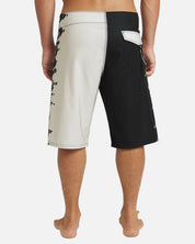 BILLABONG INVERTED PRO 22" BOARDSHORTS – MENS LONG FIT SURF SHORTS