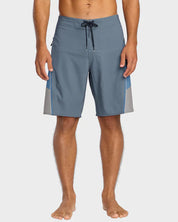 BILLABONG STRADDIE AIRLITE 20" BOARDSHORTS