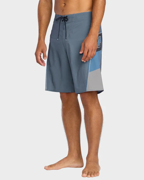 BILLABONG STRADDIE AIRLITE 20" BOARDSHORTS
