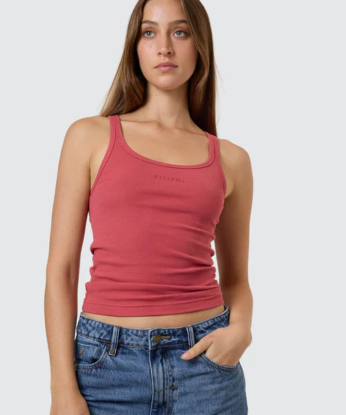 MinimalThrillsScoopTank.webp