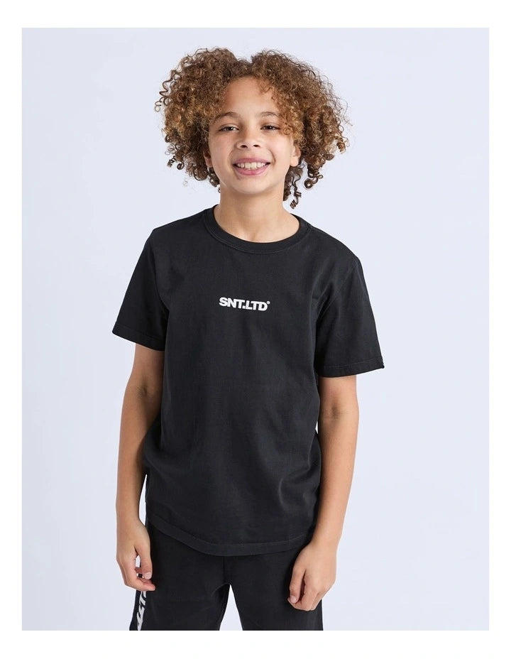 ST GOLIATH PODIUM TEE