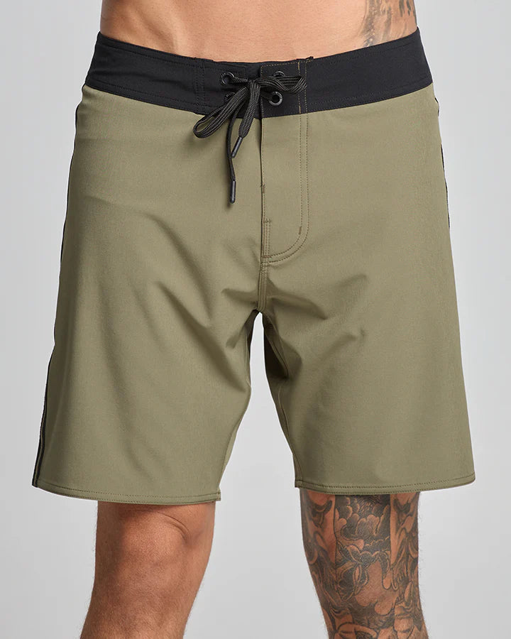 MAD HUEYS SEND IT | 18" BOARDSHORT - OLIVE