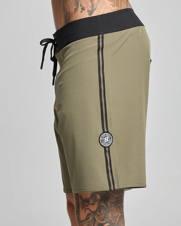 MAD HUEYS SEND IT | 18" BOARDSHORT - OLIVE
