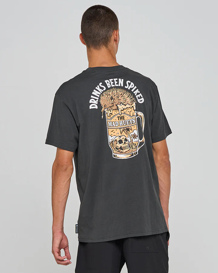 MAD HUEYS SPIKED DRINK | SS TEE - VINTAGE BLACK