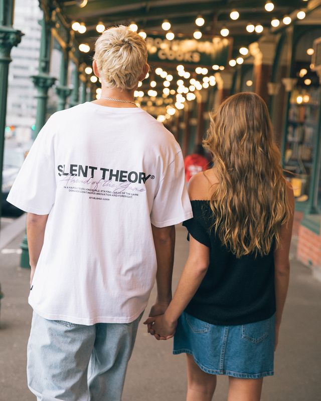 SILENT THEORY STAYIN AHEAD TEE